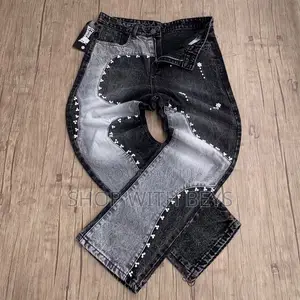 Jeans in Blue and Black