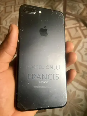 Apple iPhone 7 Plus 128 GB Black