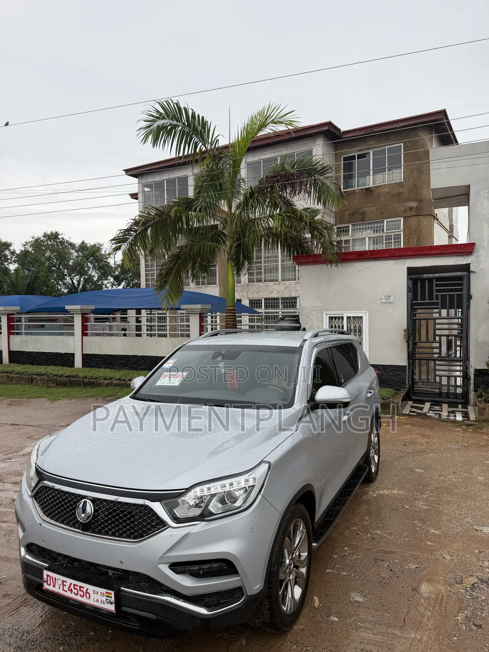 Car 2022 Silver
