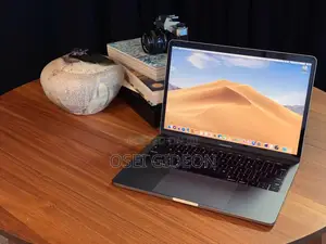 Laptop Apple MacBook Pro 2019 16GB Apple M2 Ultra HDD 512GB