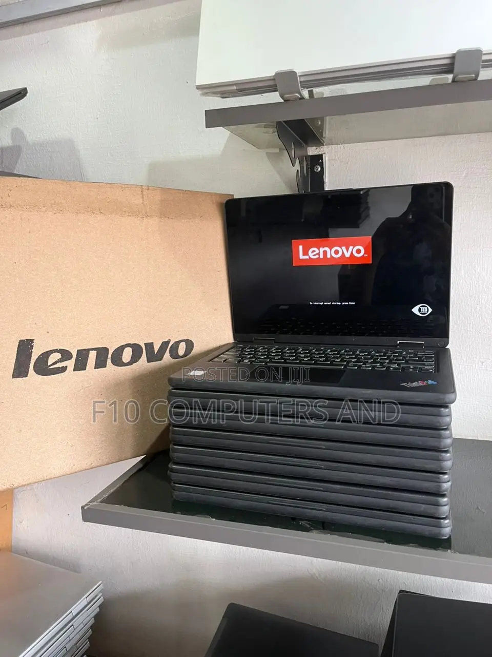 Laptop Lenovo ThinkPad X1 Yoga 4GB Intel Core M3 SSD 128GB