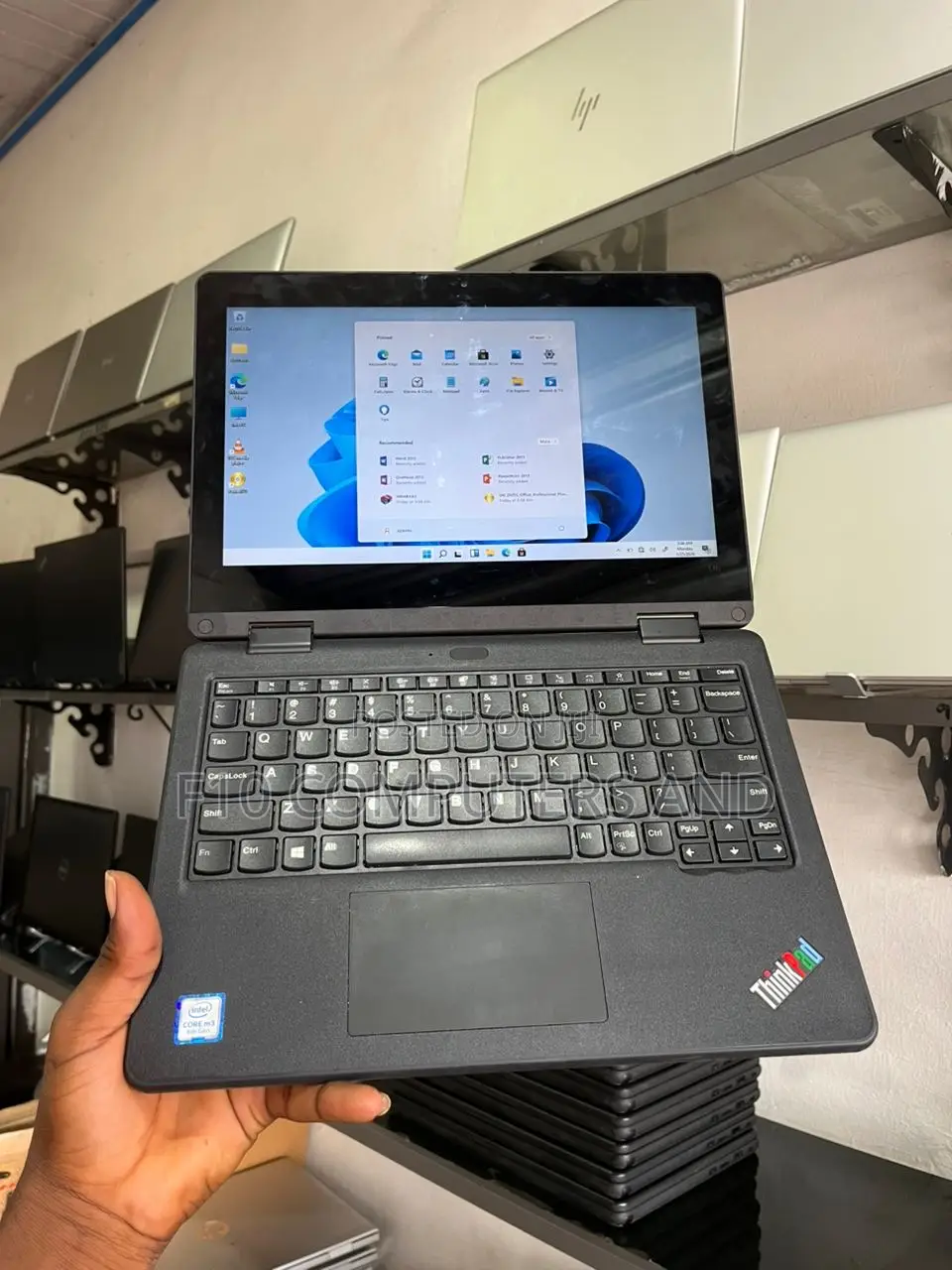 Laptop Lenovo ThinkPad X1 Yoga 4GB Intel Core M3 SSD 128GB