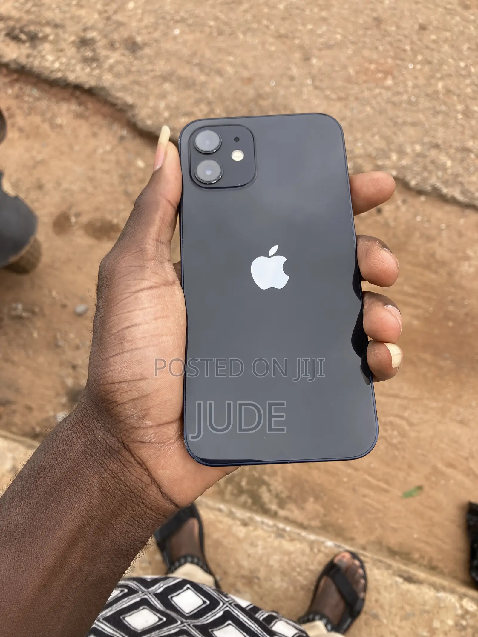 Apple iPhone 12 64 GB Black