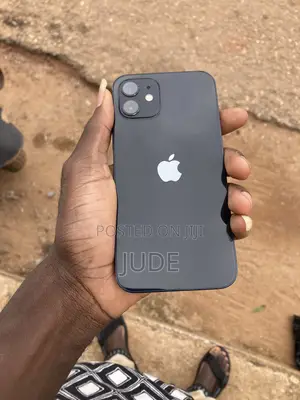Apple iPhone 12 64 GB Black