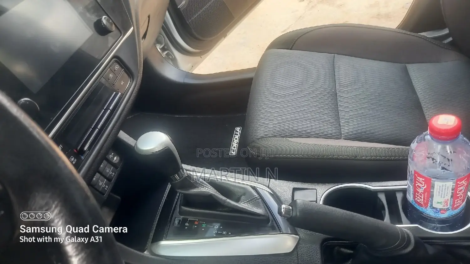 Toyota Corolla LE ECO 4dr Sedan (1.8L 4cyl CVT) 2017 Silver