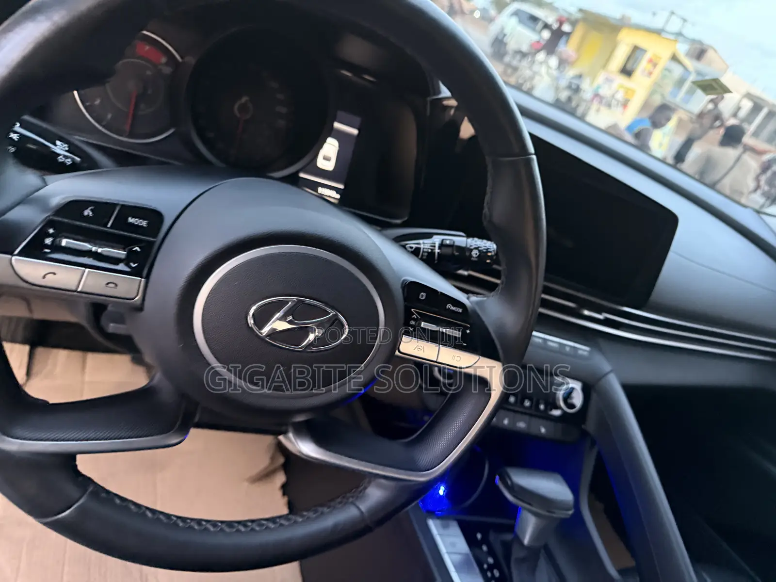 Hyundai Elantra SEL 2022 White