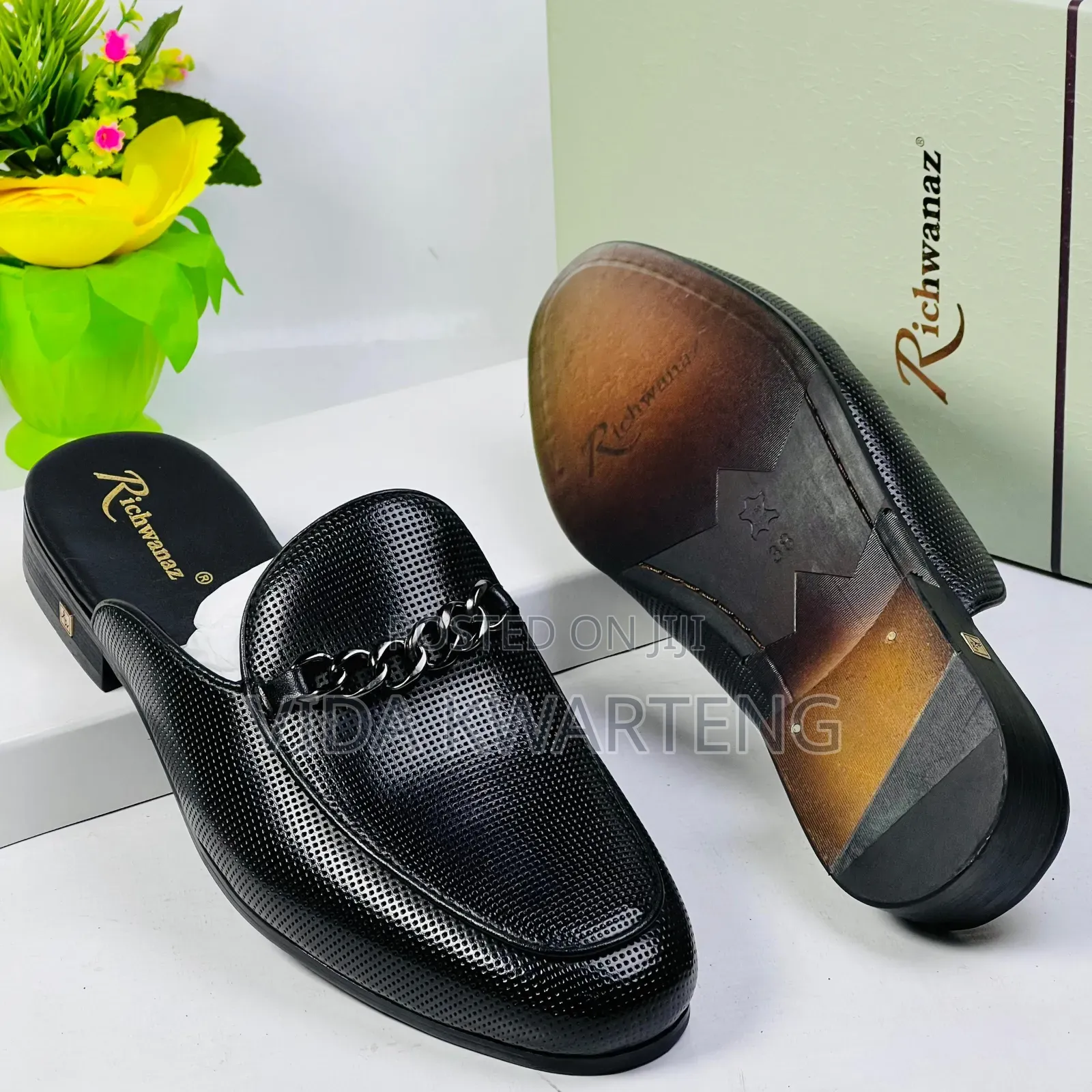 Executive Richwanaz Black Half Shoe