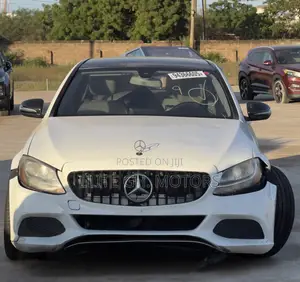 Mercedes-Benz C300 2017 White