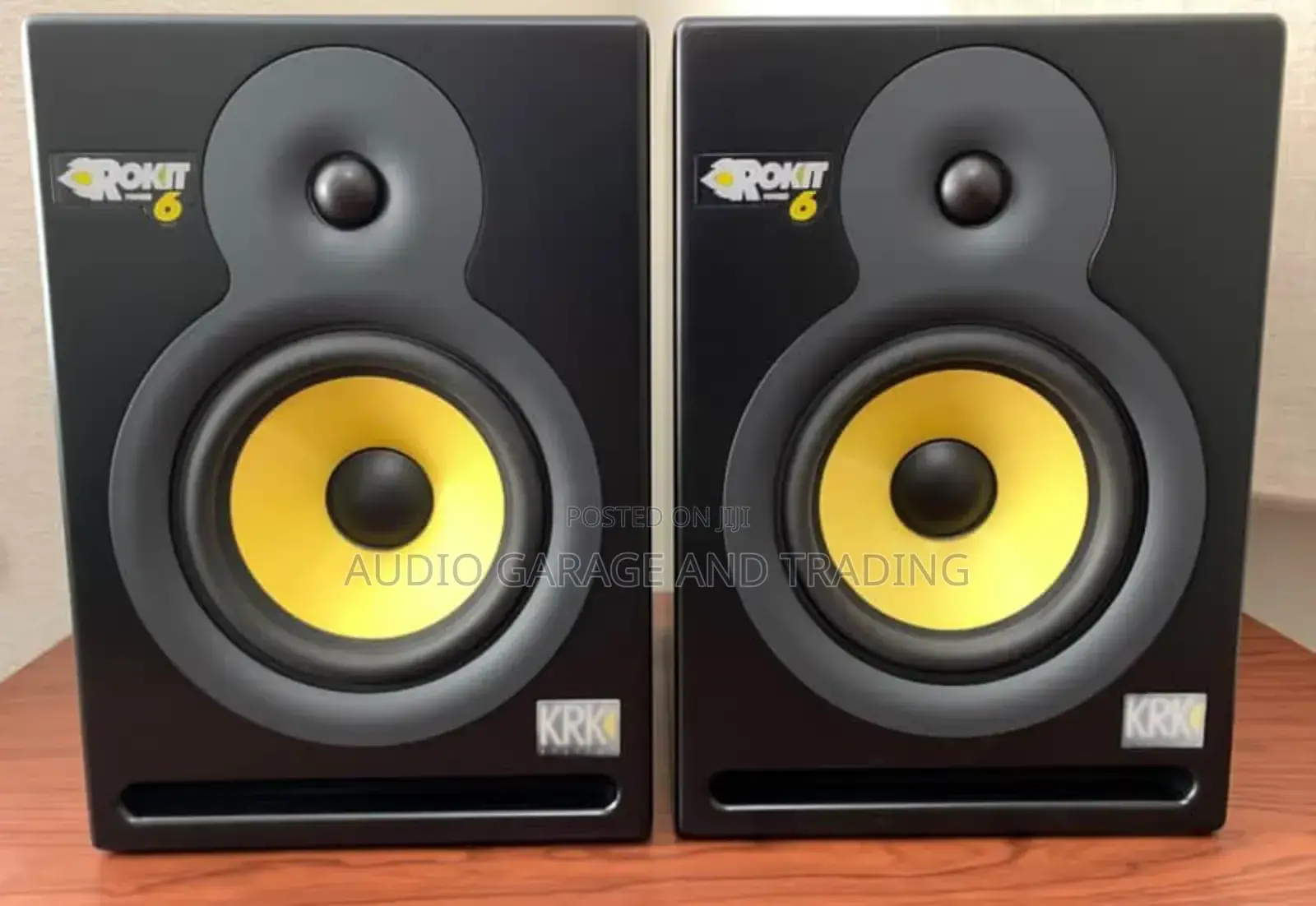 Studio Monitor