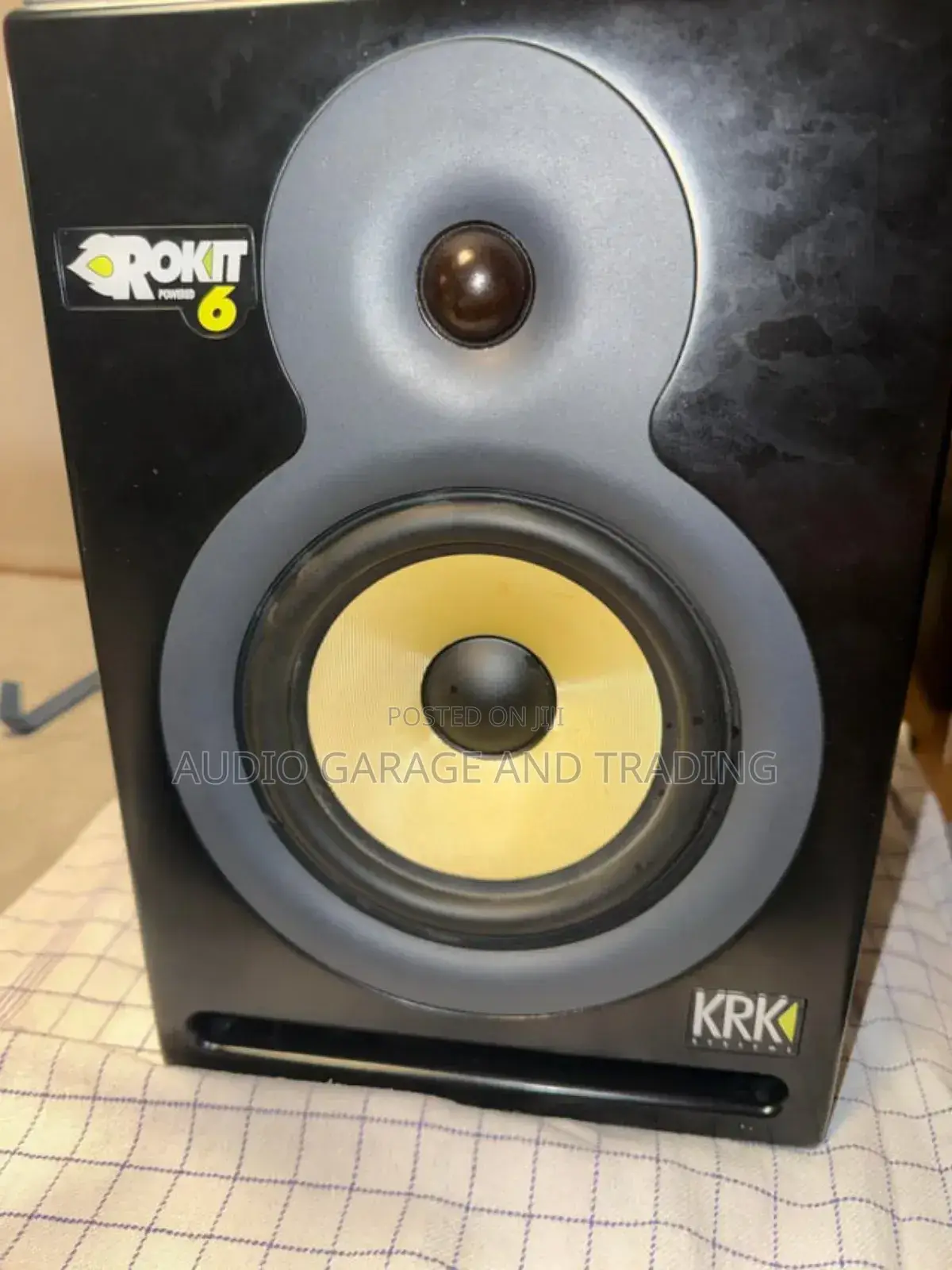 Studio Monitor