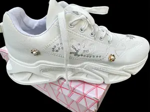 Fashion Shoe B