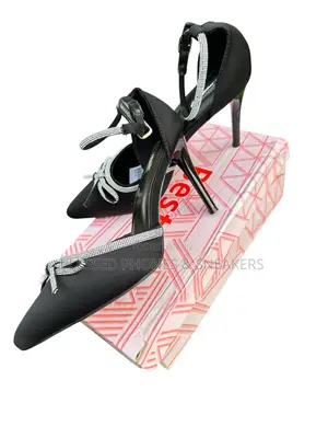 Black Heel