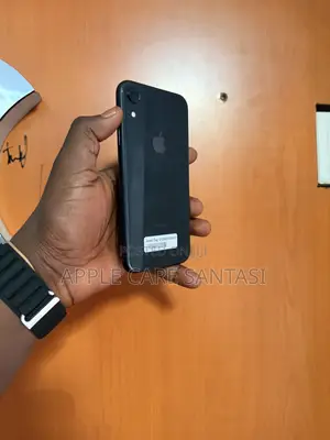 New Apple iPhone XR 64 GB Black