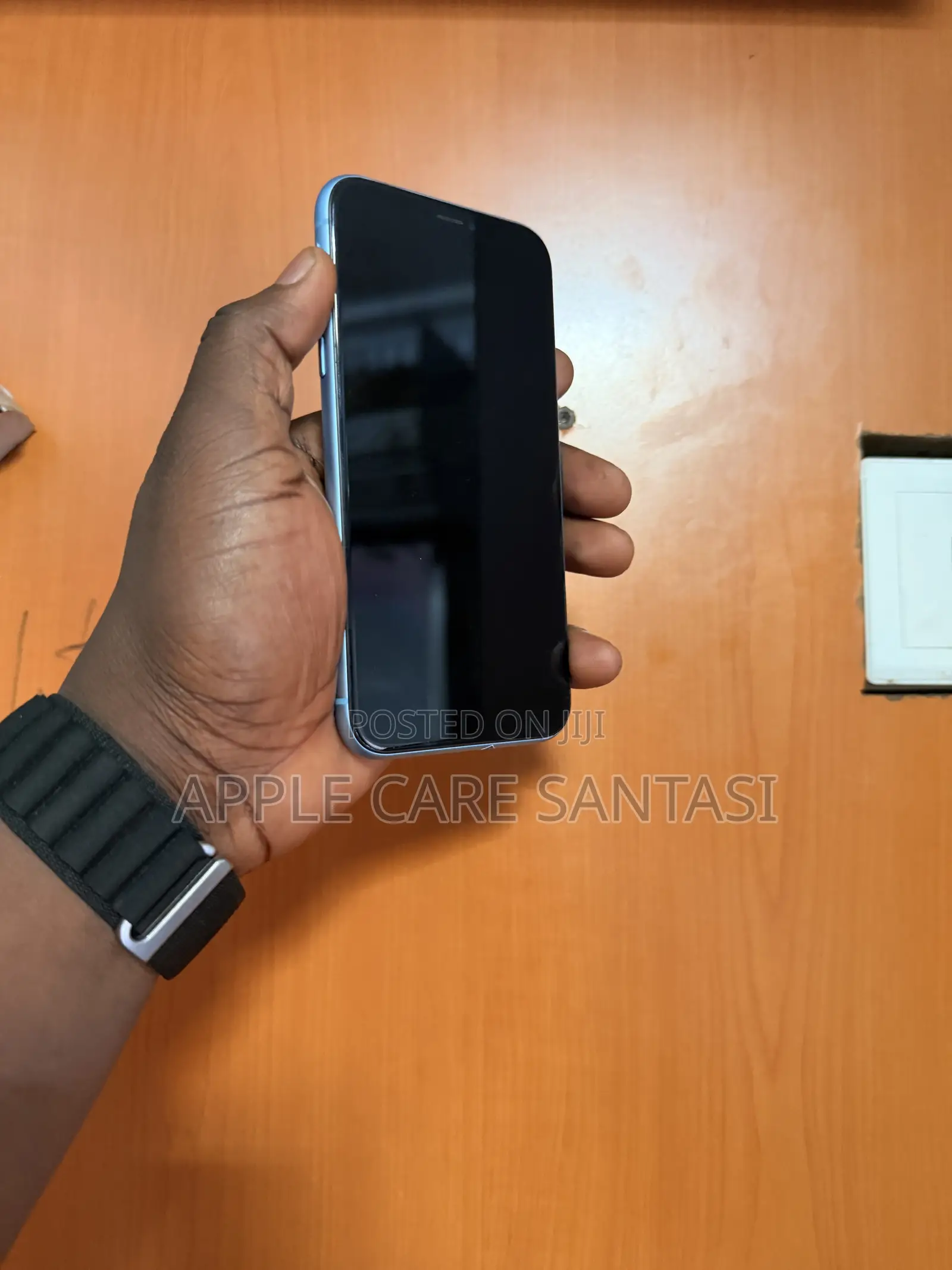 New Apple iPhone XR 64 GB Blue