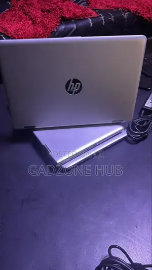 Laptop HP Pavilion x360 8GB Intel Core i3 SSD 250GB