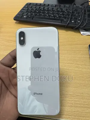Apple iPhone X 256 GB White