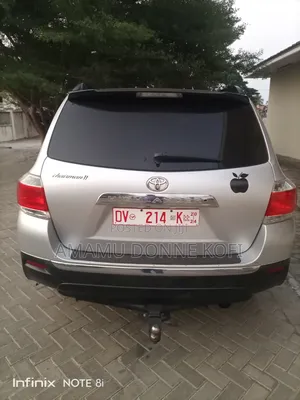 Toyota Highlander 2.7L 2WD 2013 Silver