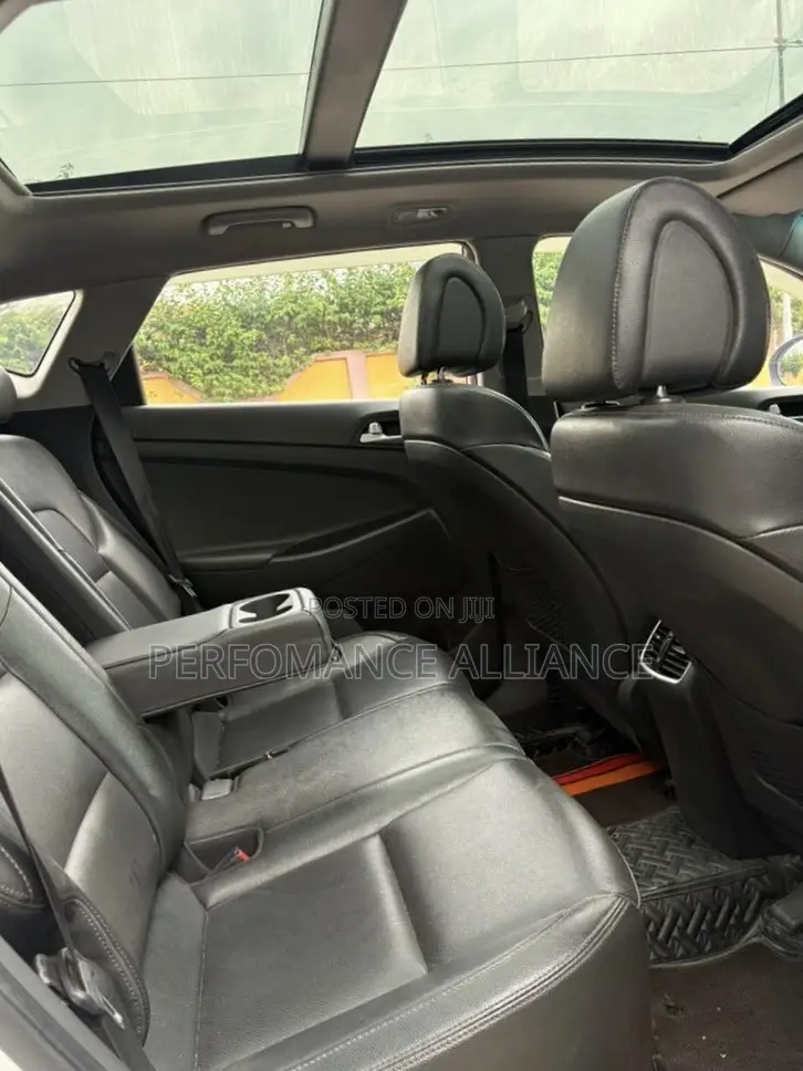 Hyundai Tucson Limited AWD 2016 Brown
