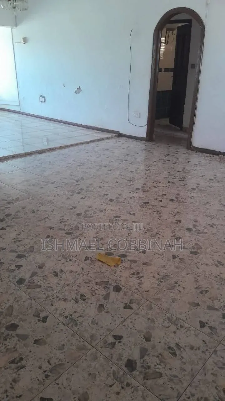 5bdrm House in Ishmit Housing Hub, New Site for rent