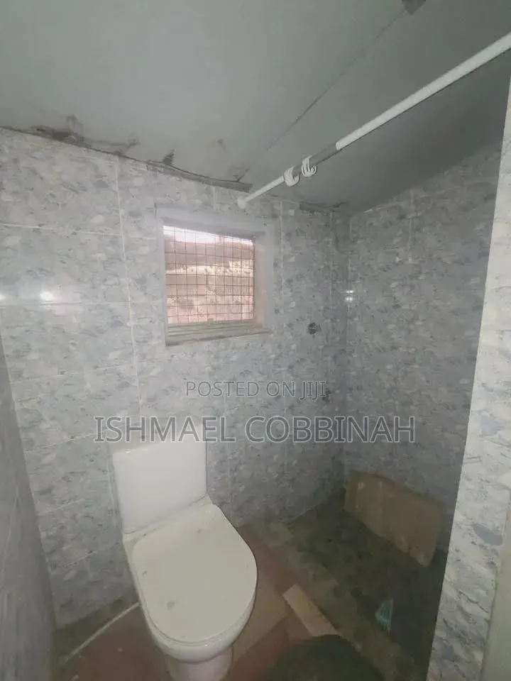 5bdrm House in Ishmit Housing Hub, New Site for rent