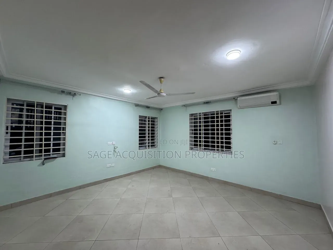 3bdrm House in East Airport, American House for rent