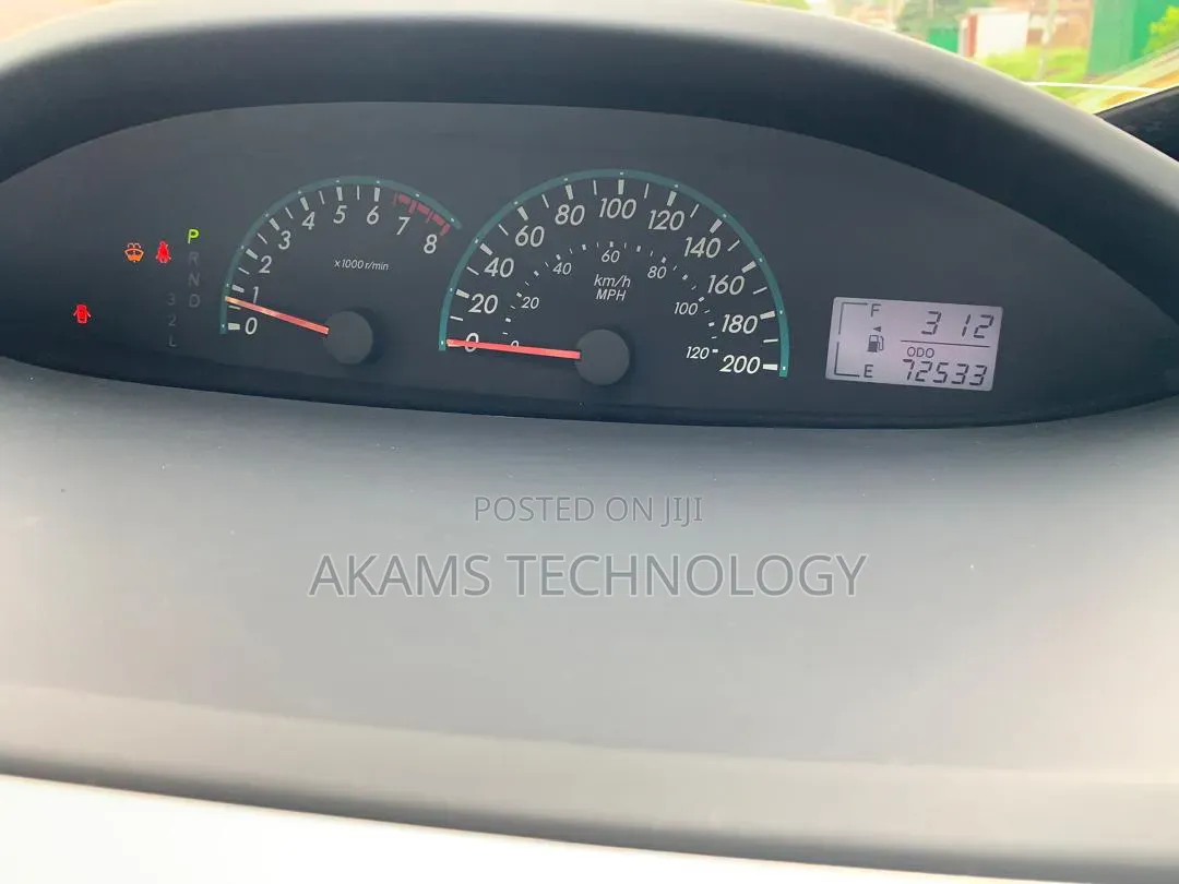 Toyota Yaris 2012 Gray