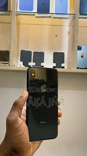 Apple iPhone X 64 GB Black