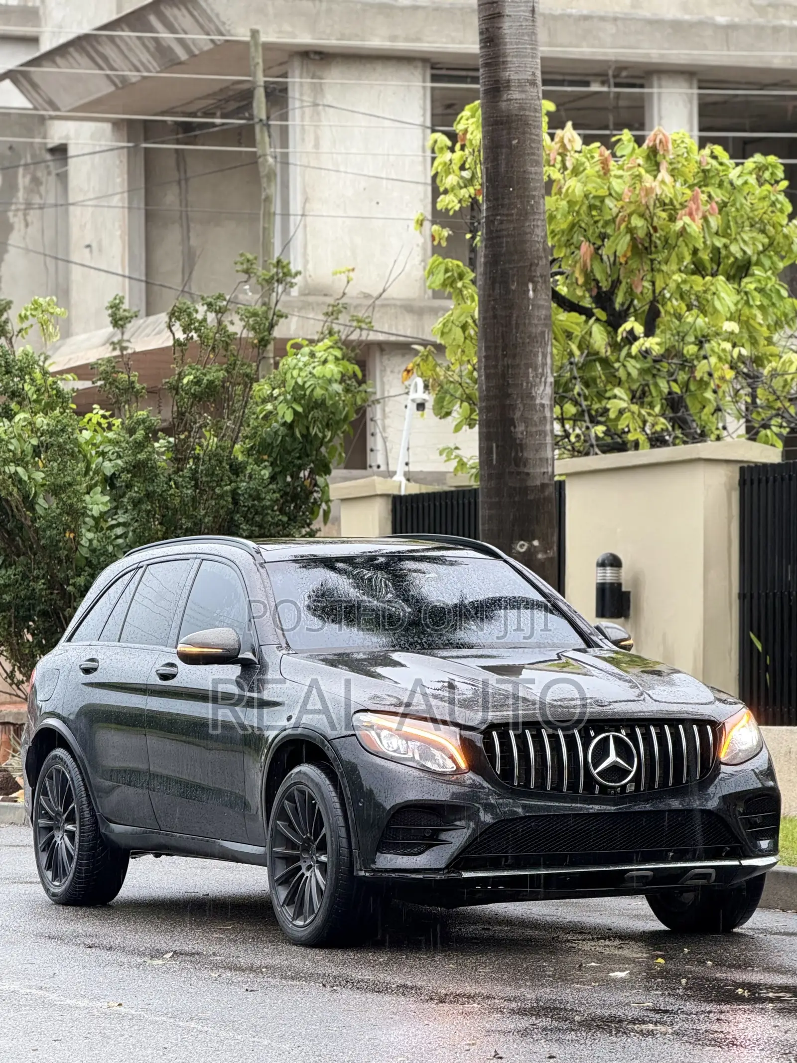 Mercedes-Benz GLC-Class 2017 Black