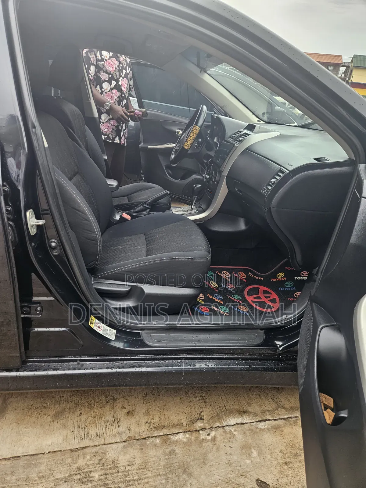 Toyota Corolla 2013 Black