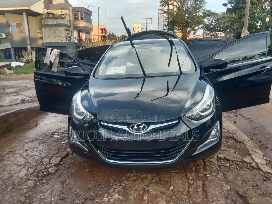 Hyundai Elantra 2015 Black