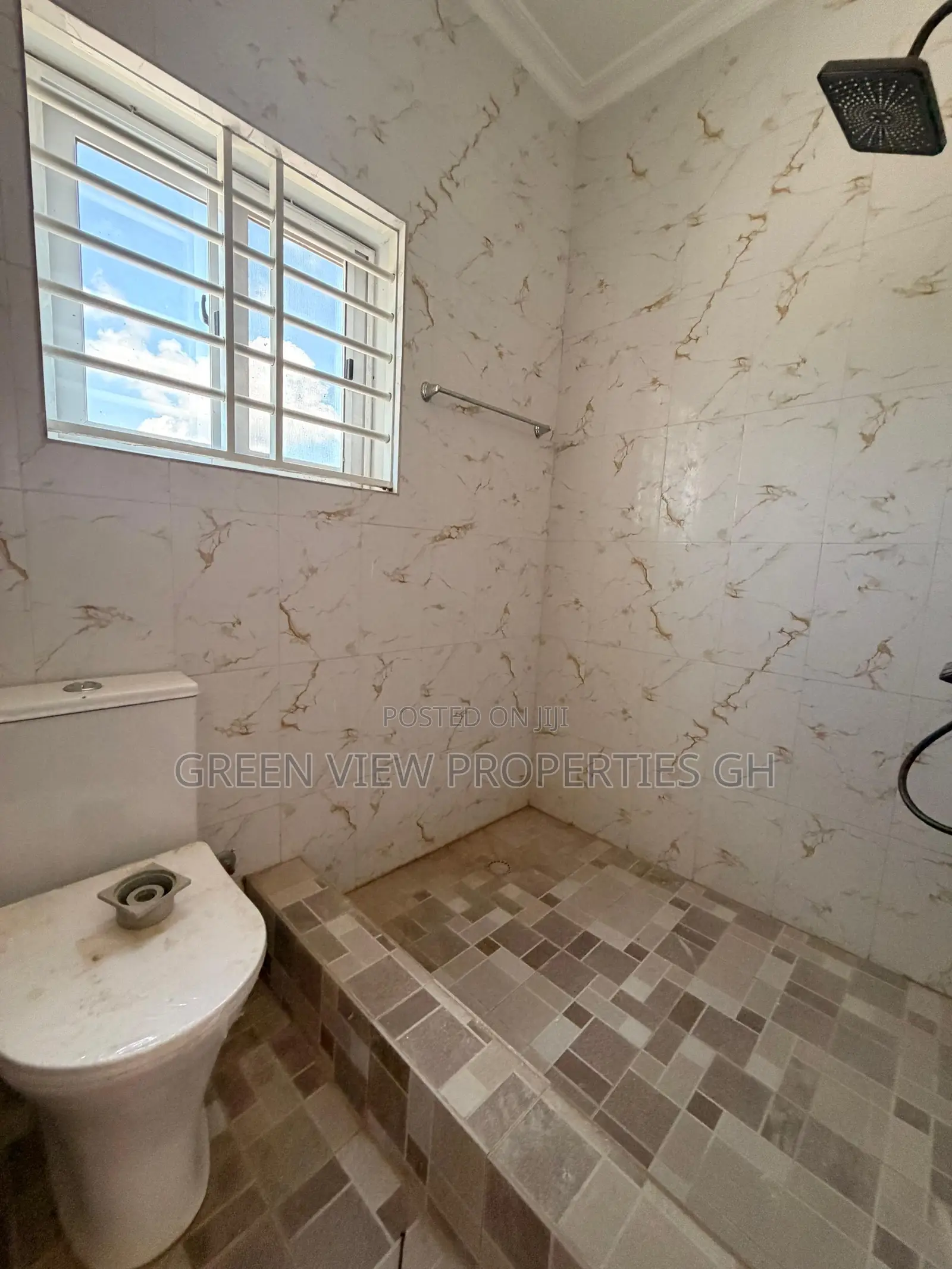 3bdrm Apartment in Kasoa for rent