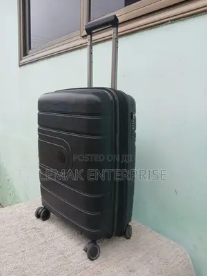 It Luggage Eco-Tough Hardside Spinner Traveling Suitcase