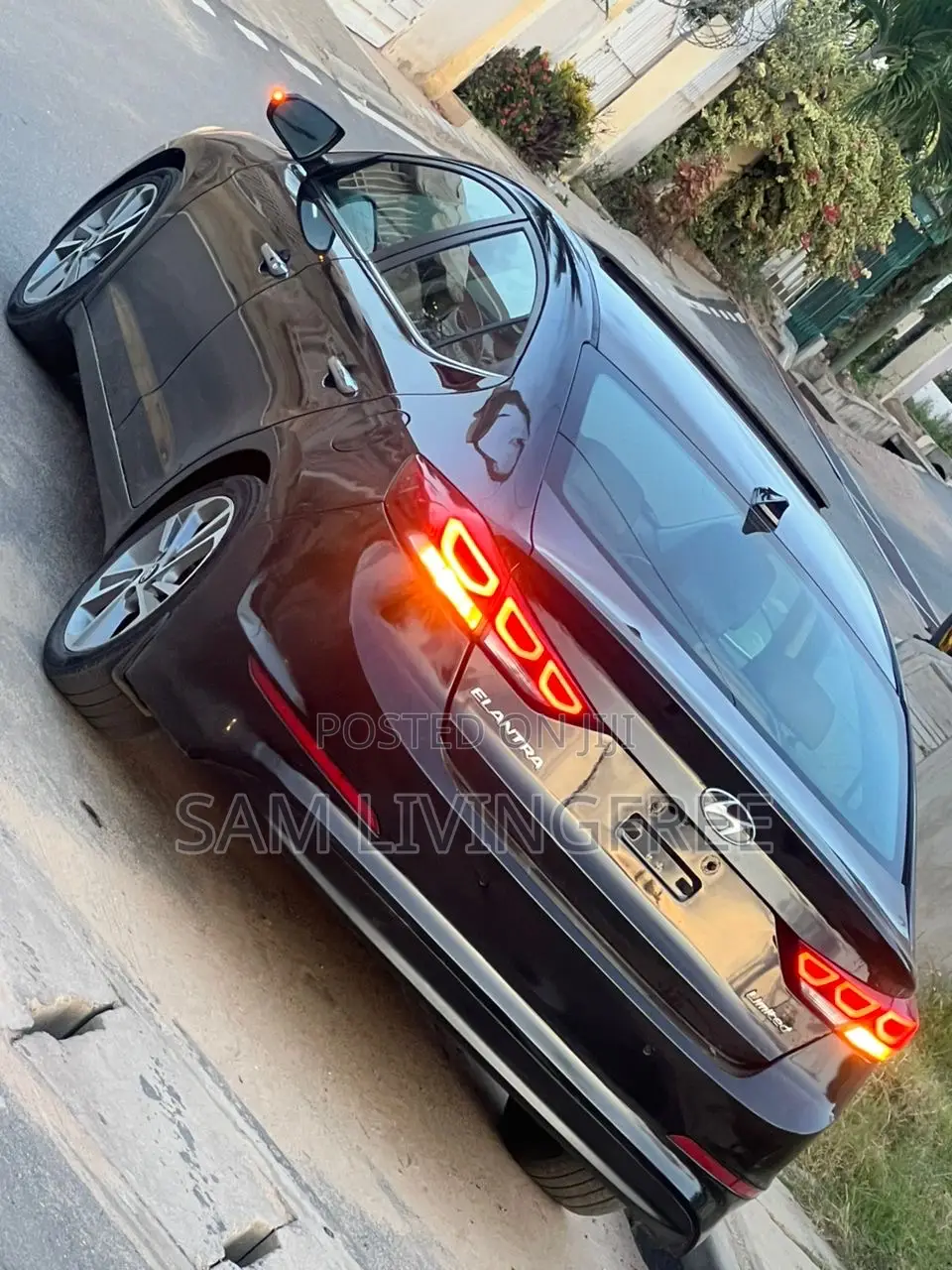 Hyundai Elantra Value Edition Sedan FWD (2.0L 4cyl 6A) 2017 Black