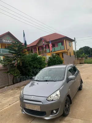 Mitsubishi Spacestar 2015 Gray