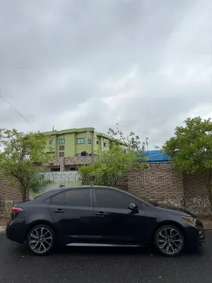 Toyota Corolla LE 2020 Black