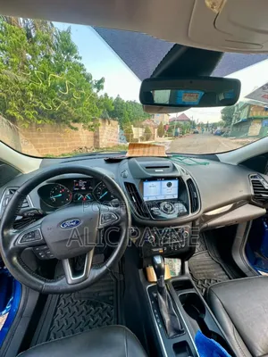 Ford Escape Titanium 4x4 2017 Blue