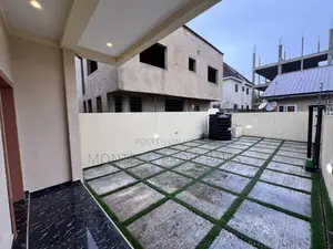 2bdrm Duplex in Adjiringanor, School Junction for sale