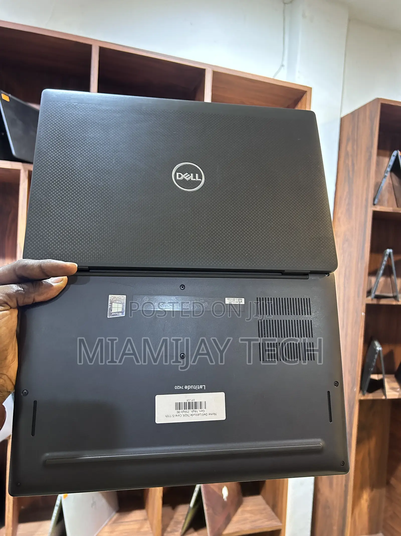 Laptop Dell Latitude 7420 16GB Intel Core i5 SSD 256GB