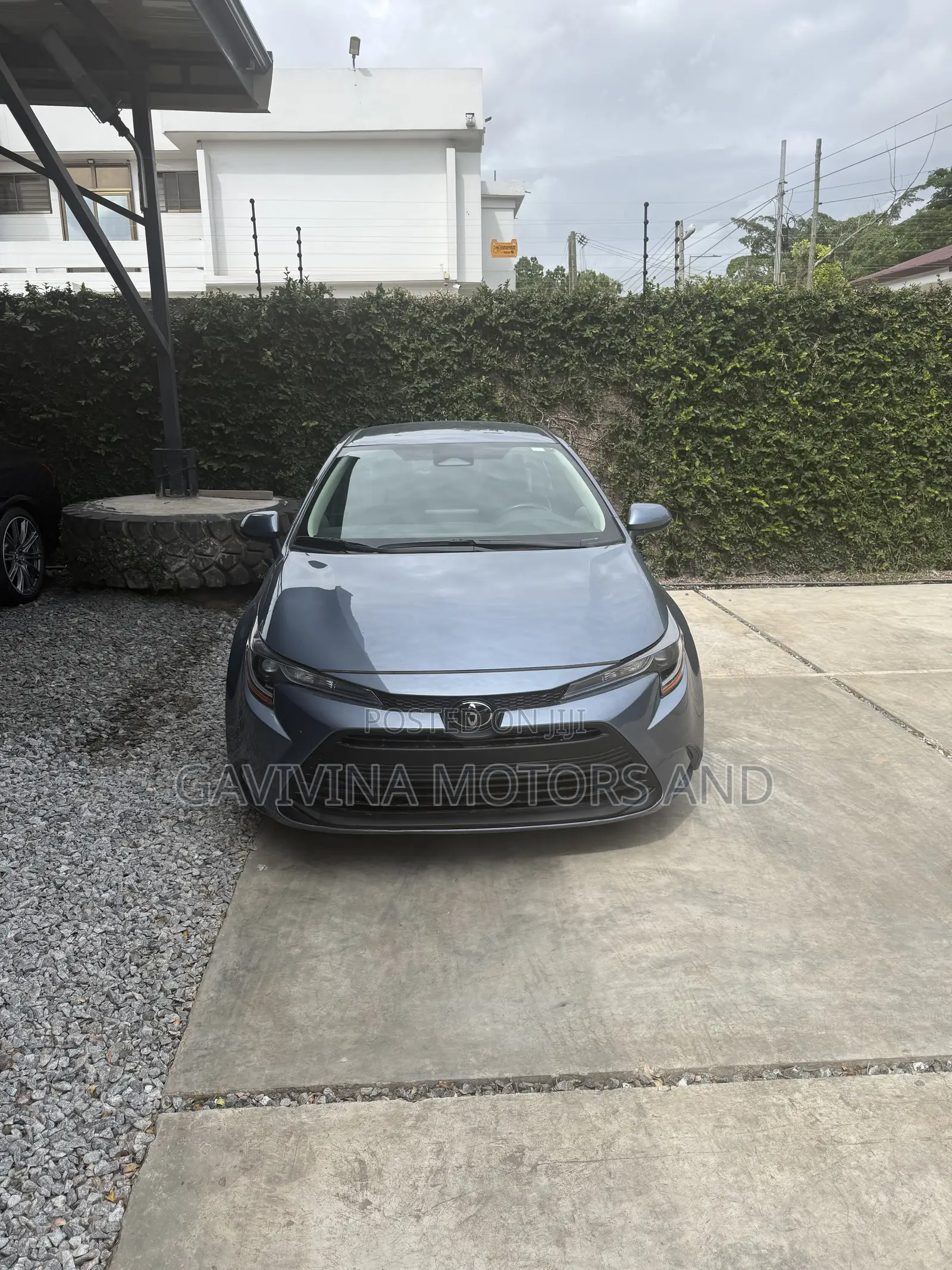 Toyota Corolla Hybrid LE 2025 Beige