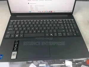 New Laptop Lenovo Ideapad 3 16GB Intel Core i7 SSD 512GB