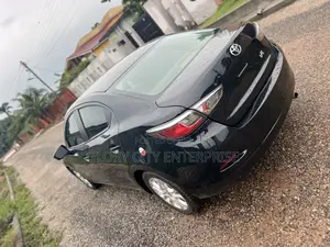 Toyota Yaris iA 1.5 FWD 2018 Black