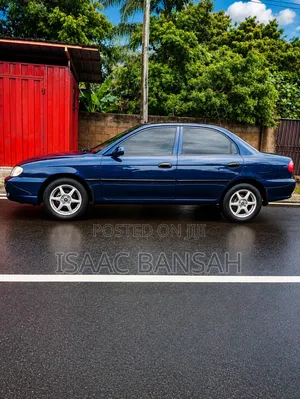 Kia Sephia 2000 Blue