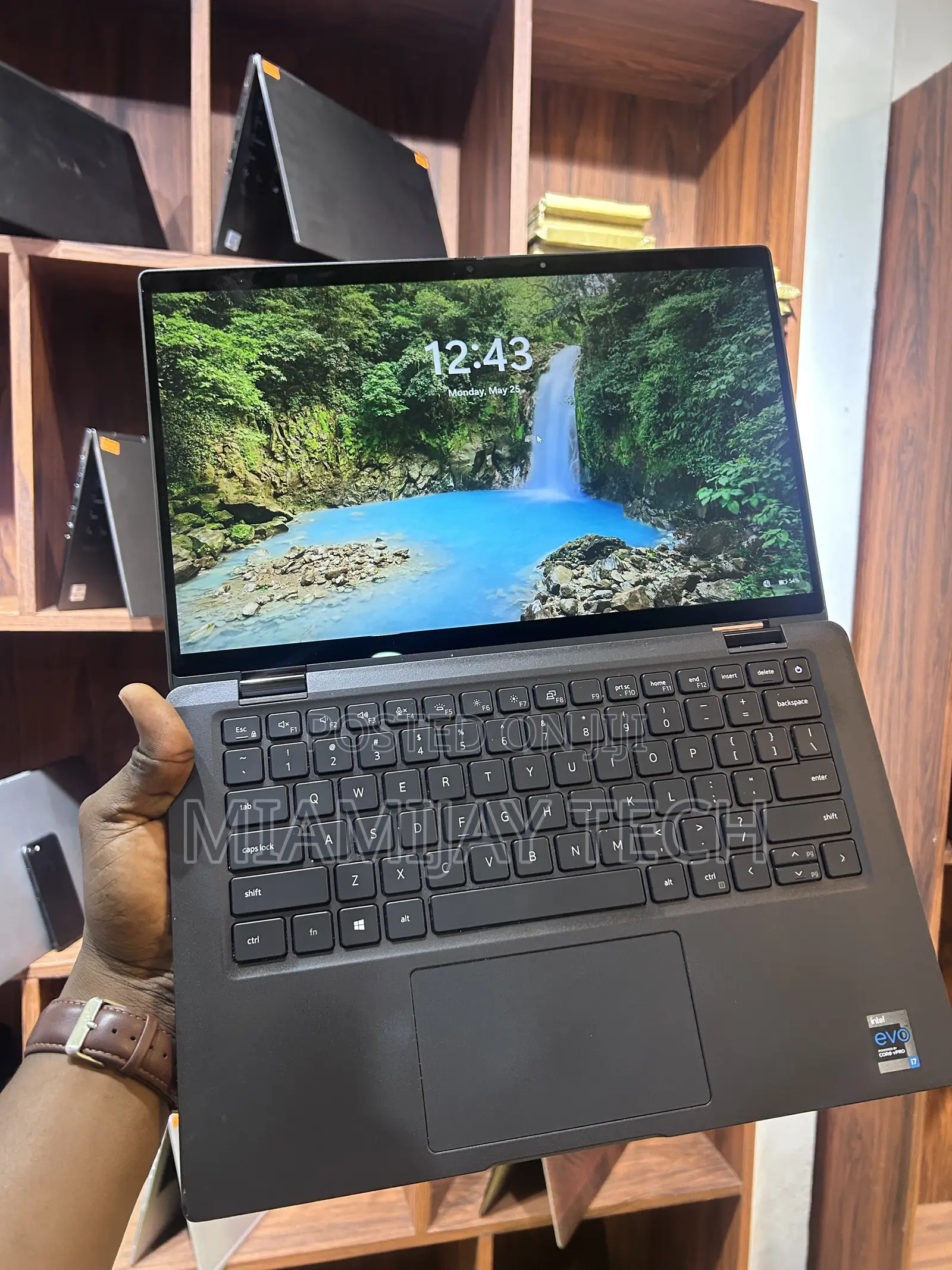 Laptop Dell Latitude 7420 32GB Intel Core i7 SSD 512GB