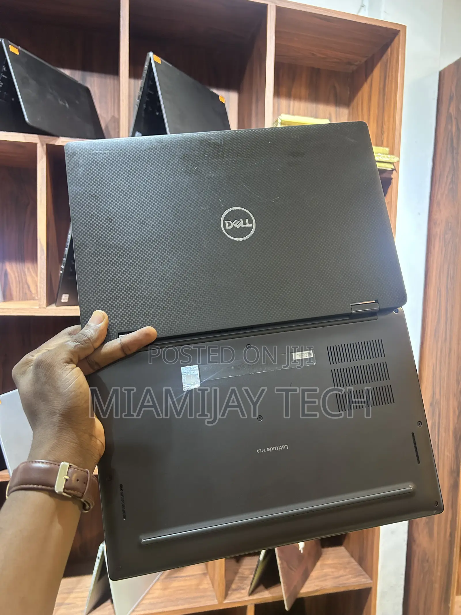 Laptop Dell Latitude 7420 32GB Intel Core i7 SSD 512GB