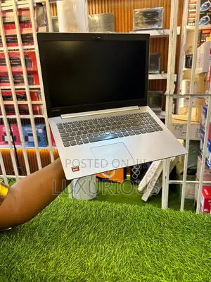 Laptop Lenovo A7 8GB Intel Core i5 HDD 1T