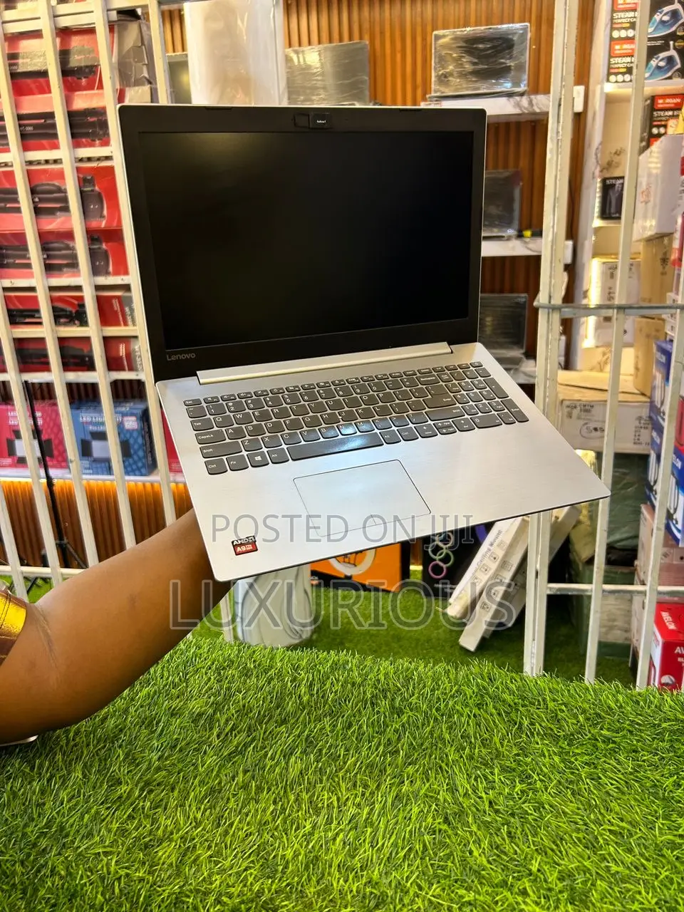 Laptop Lenovo A7 8GB Intel Core i5 HDD 1T