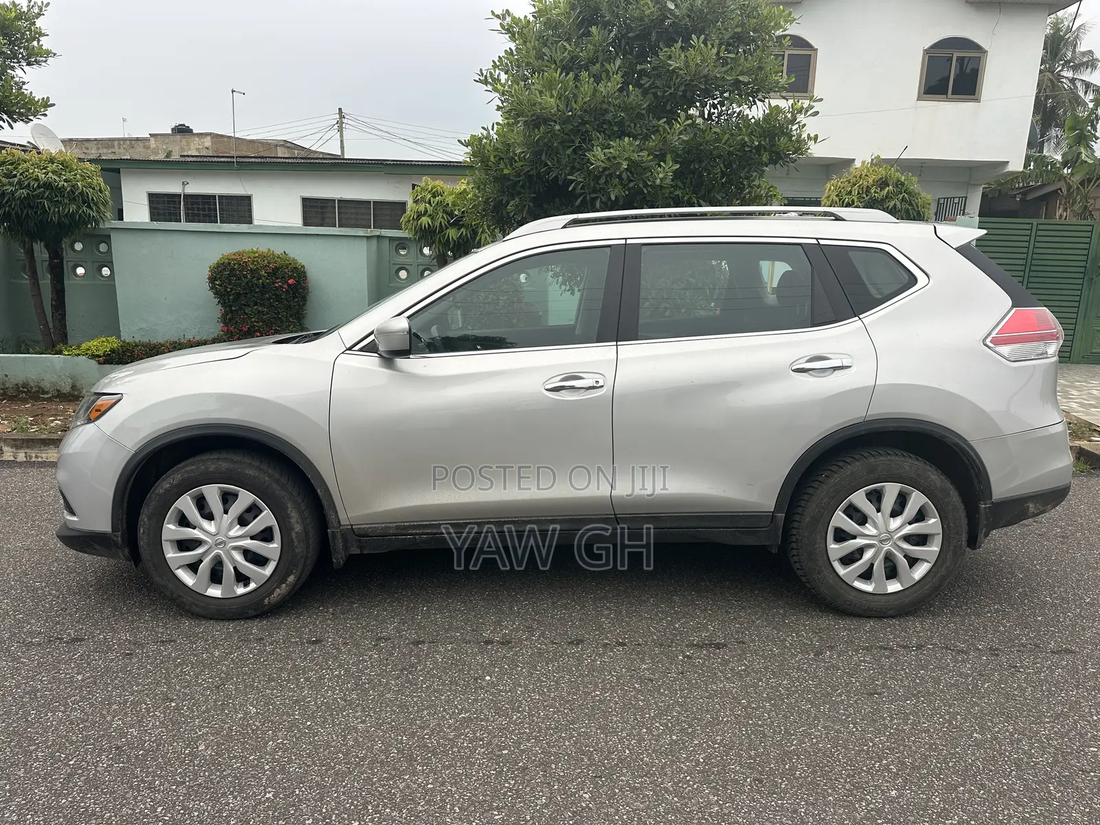 Nissan Rogue S 4dr SUV AWD (2.5L 4cyl CVT) 2015 Silver