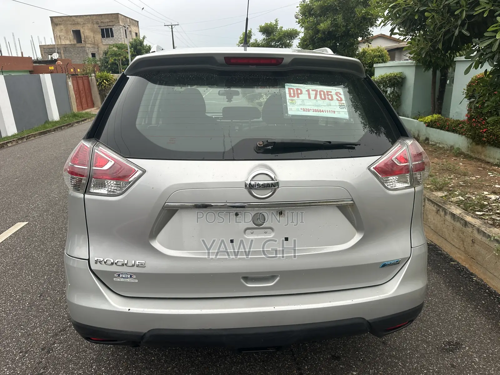 Nissan Rogue S 4dr SUV AWD (2.5L 4cyl CVT) 2015 Silver
