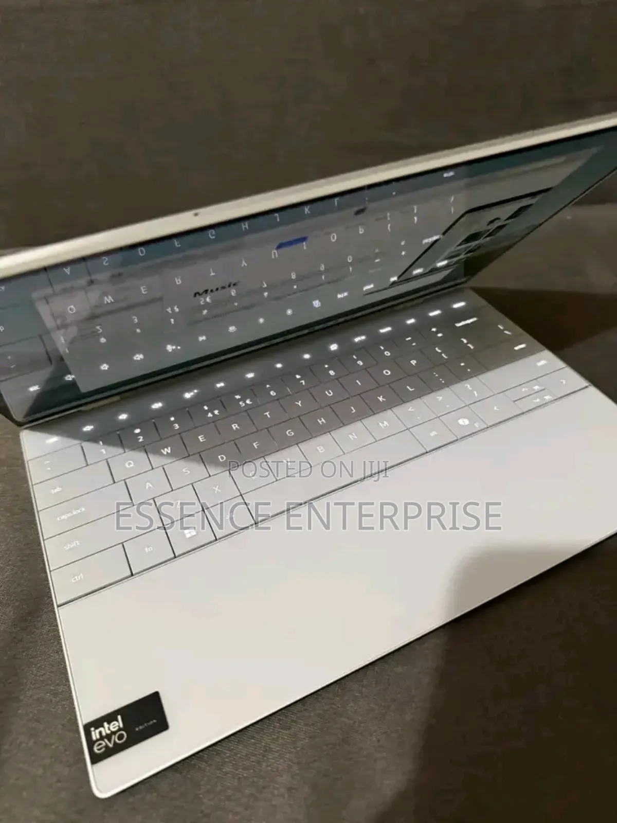 New Laptop Dell XPS 13 32GB Intel Core Ultra 7 SSD 1T