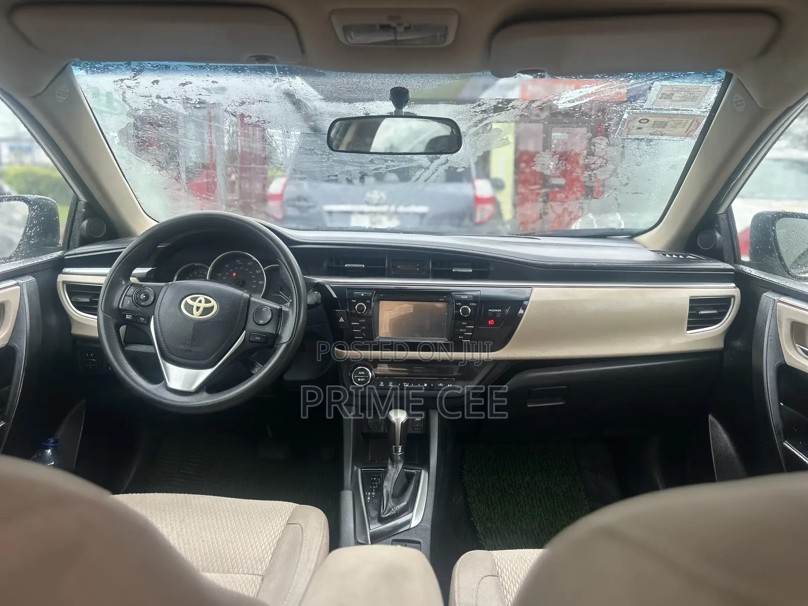 Toyota Corolla 2015 White